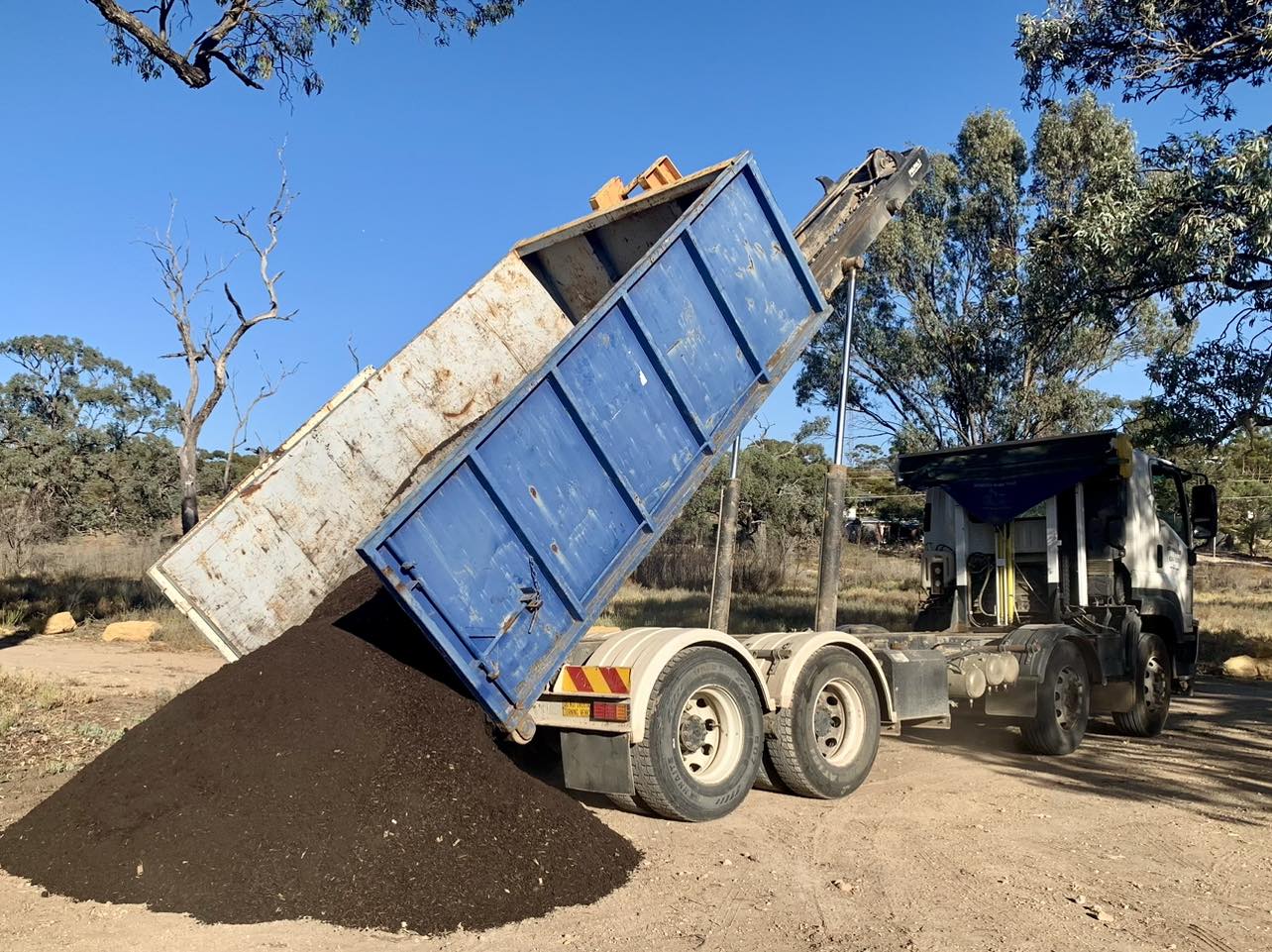 Rebuilding More Than Gardens: DE-Construct’s Community Support at the River Murray Project